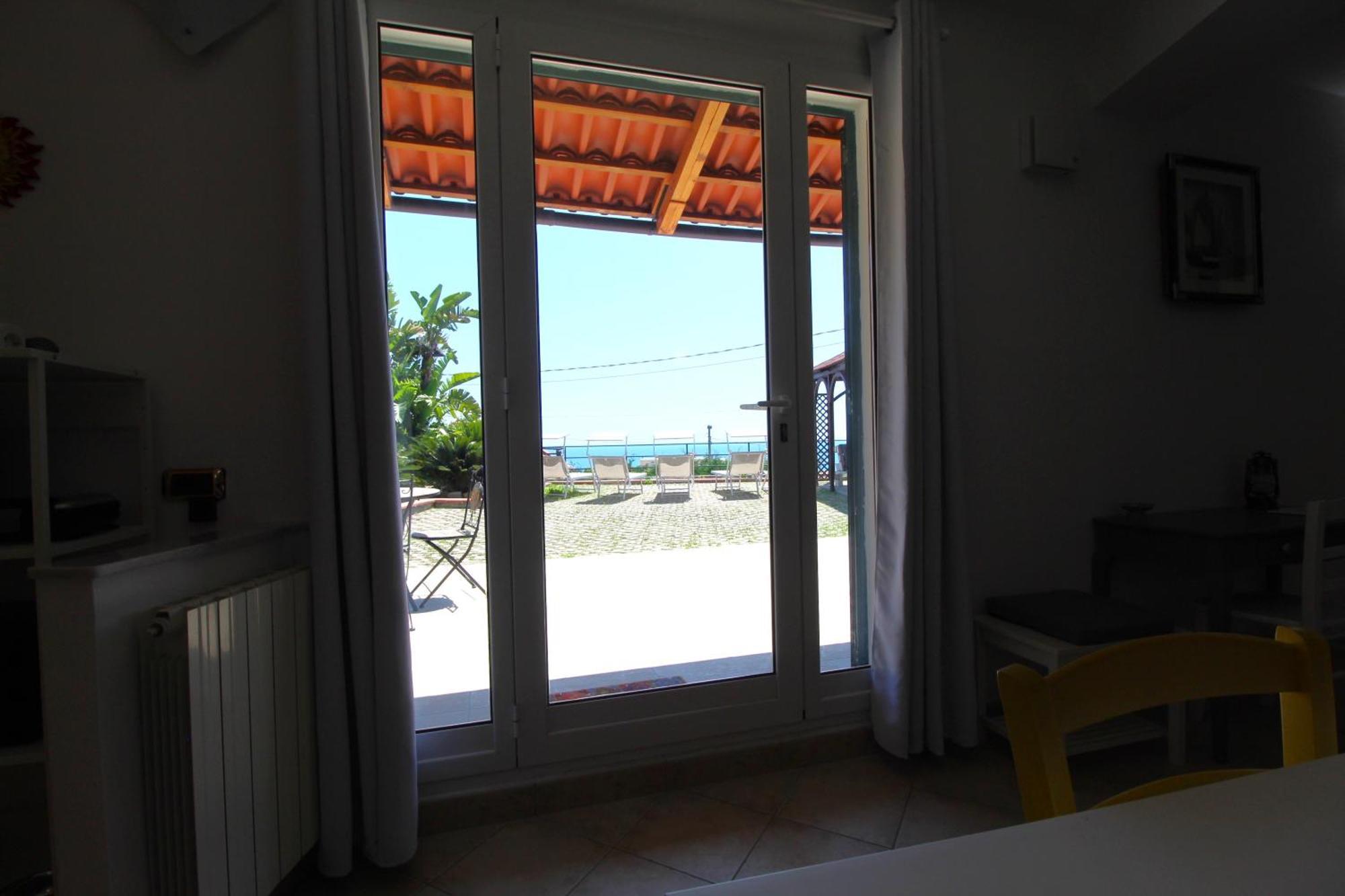 La Pace, Il Sole, Il Mare - Sanremo Casa Indipendente Vista Mare, Posto Auto Privato, Ampio Spazio Esterno Attrezzato, A Pochi Minuti Dalle Spiagge Eksteriør bilde